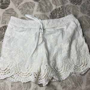 Kimchi Blue White Eyelet Lace Shorts